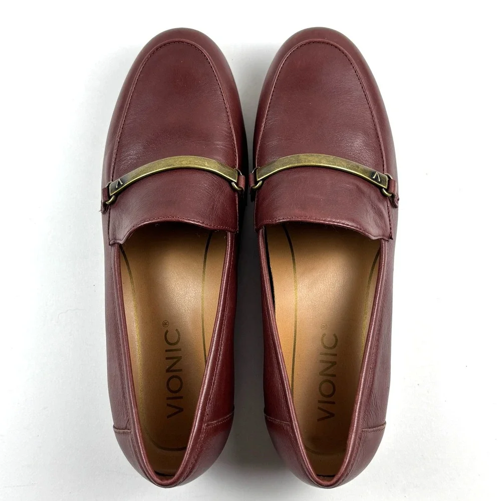 Vionic Evie Leather Loafers Women 5 Burgundy Metal Bar Slip On Shoes Preppy